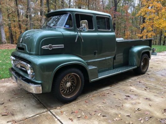 1956 Ford F-700