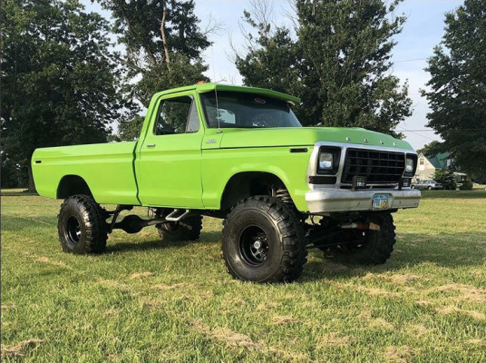 Bright Green 1978 Ford F-150 with a 400 Big Block