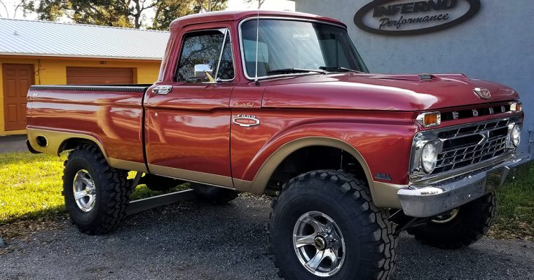 1966 Ford F100 4x4 with Q78 Swampers
