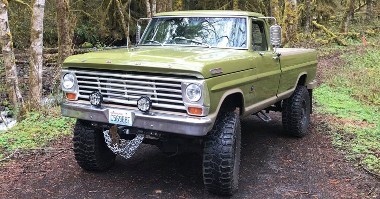 1967 Ford F-250 Olive Green with 12 Valve Cummins