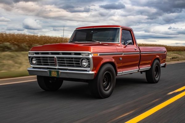 1973 Ford F100 with 428 Cobra Jet