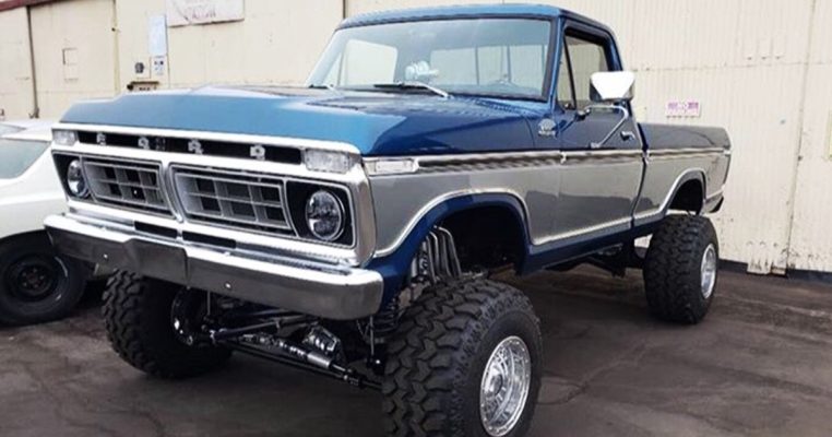 1977 Ford F150 with a 400 Midland 4x4