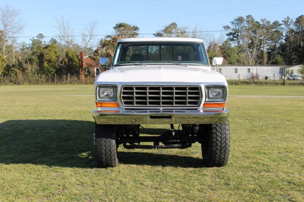 1979 Ford F-350 Dually 4x4 Featuring a 460 Engine