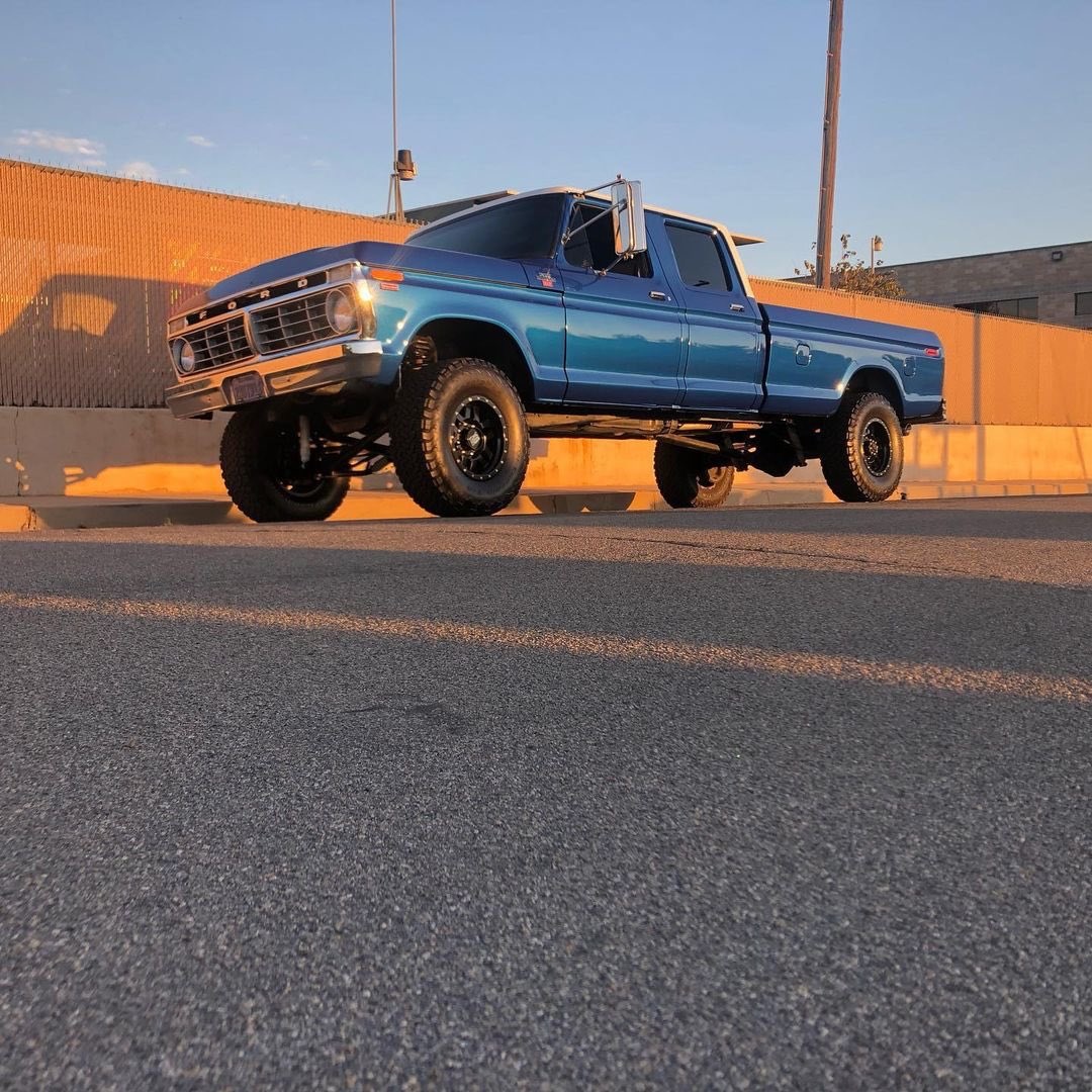 1978 Ford F350 Crew Cab with a 460ci