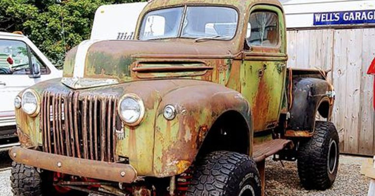 1946 Ford Pickup Truck