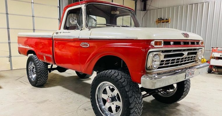 1965 Ford F100 Ranger with 460 and 4x4