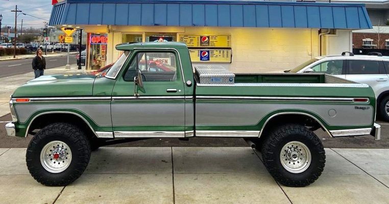 1974 Ford F250 Highboy with 390/C6