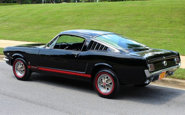 1965 Ford Mustang GT Fastback