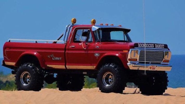 1976 Ford F-250 4x4 7.3L Powerstroke: An American Classic
