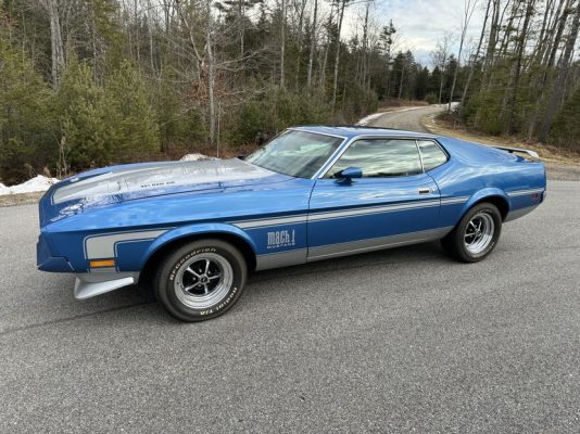 Reviving Glory: The Restored 1972 Ford Mustang Mach 1