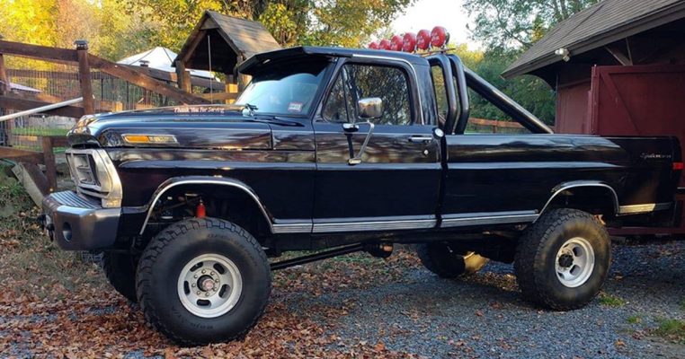 1971 Ford F-250 Highboy 3inch Body Lift and Running 37's
